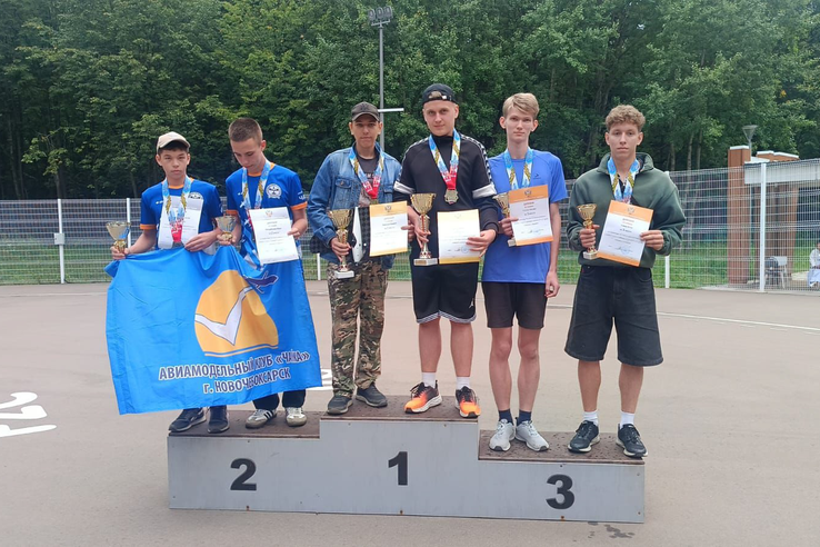«Высший пилотаж» в реальности: юниоры – чемпионы первенства России!