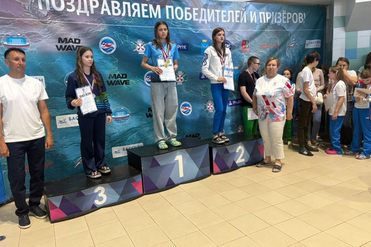 На волне успеха: 4 золота у Ленинградской спортсменки