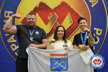 На пьедестале чемпионата России по армрестлингу